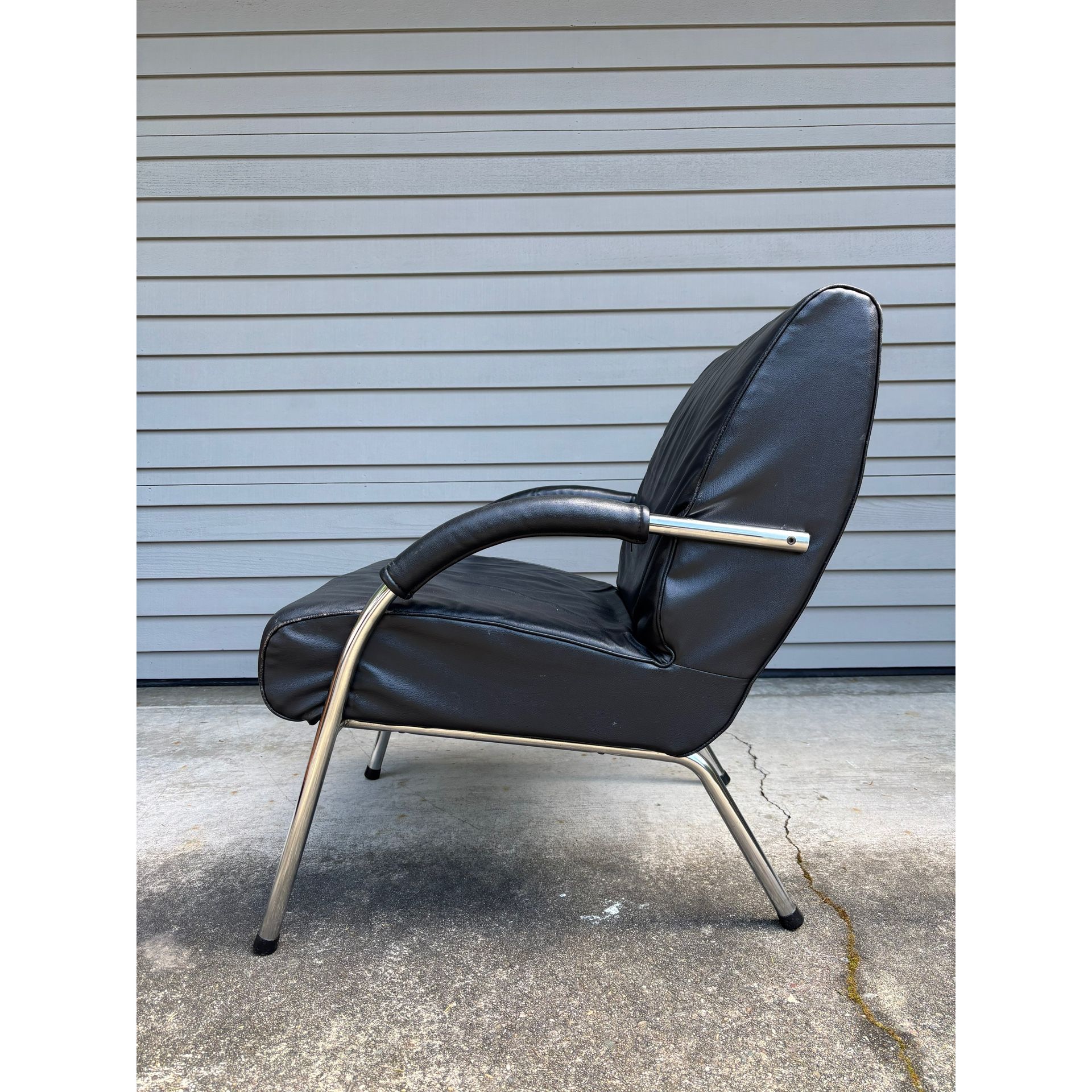 Kebe Danish Mid Century Modern Black Leather & Chrome Chair