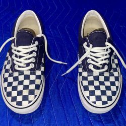 VANS Authentic (Checkerboard - Navy) Size: 8.5.