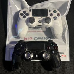 PS4 Controllers 