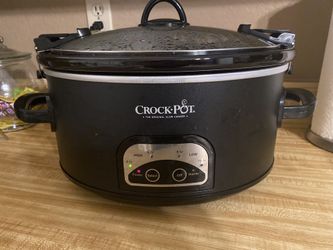 8 Quart Crock Pot- BLACk- Like new