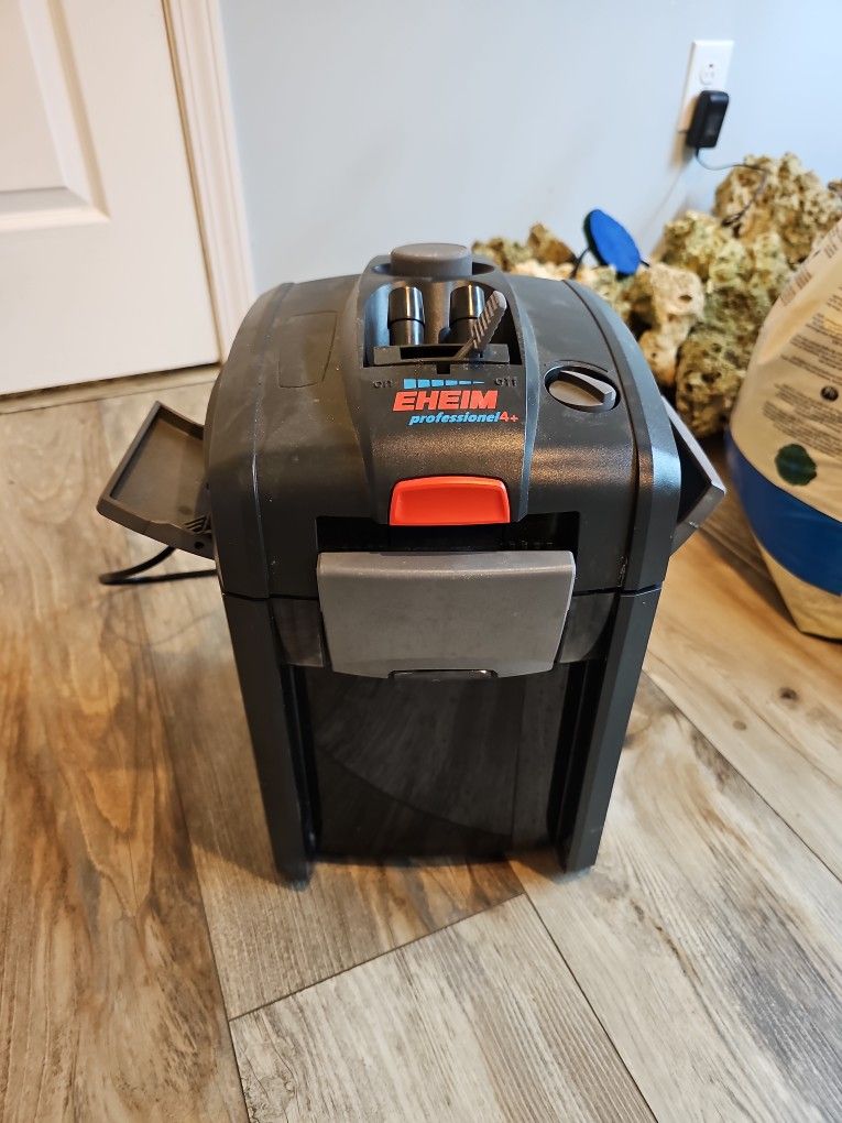 Eheim Professional 4+ No Intake Or Outake Tubes/Hardware