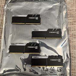 G.Skill DDR4 3200mhz (32GB) 