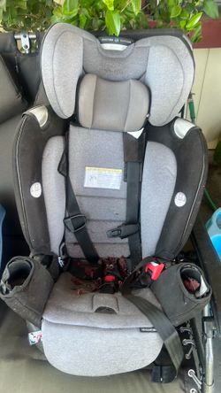 Evenflo 360 car seat