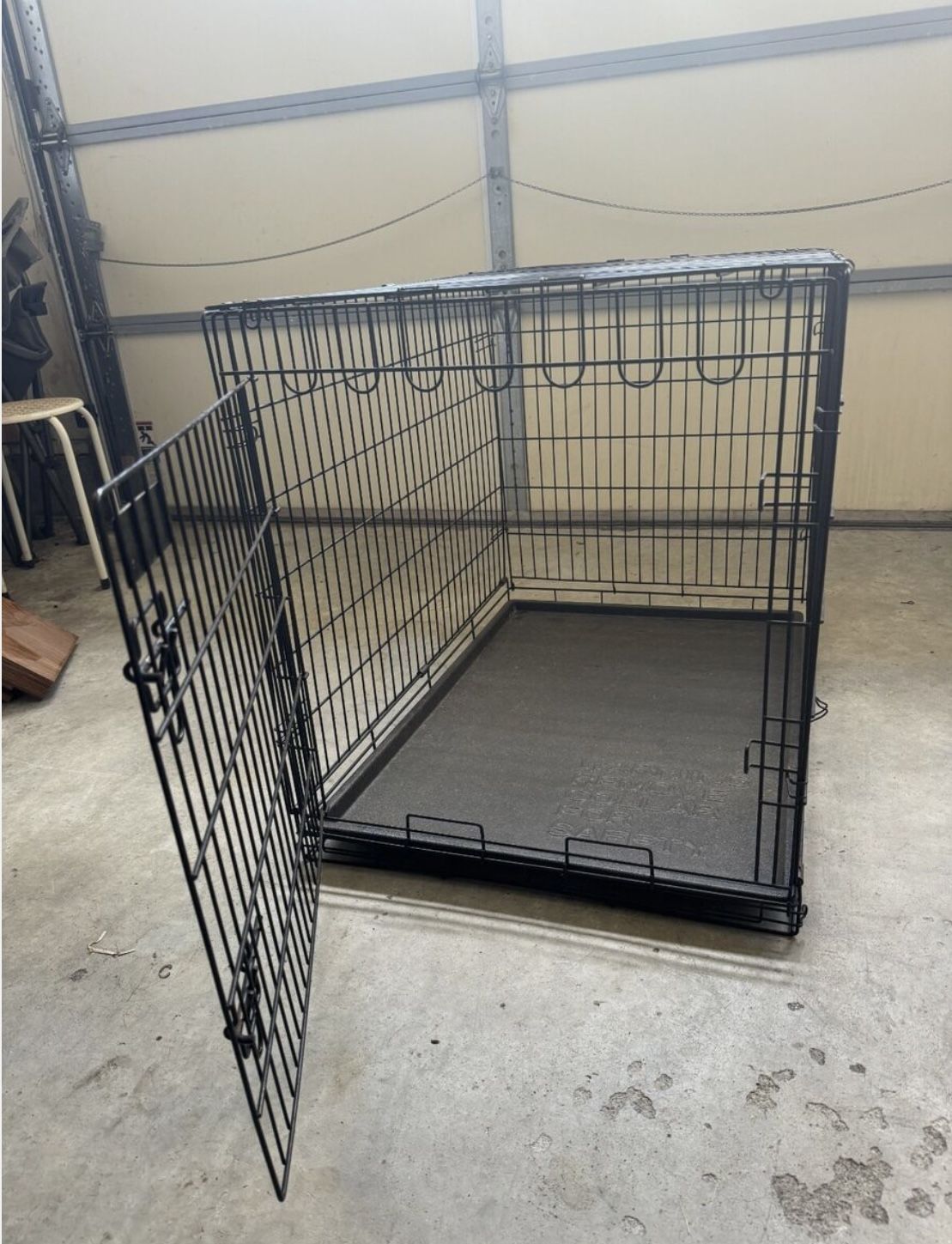 Extra Large Crate With Divider Panel