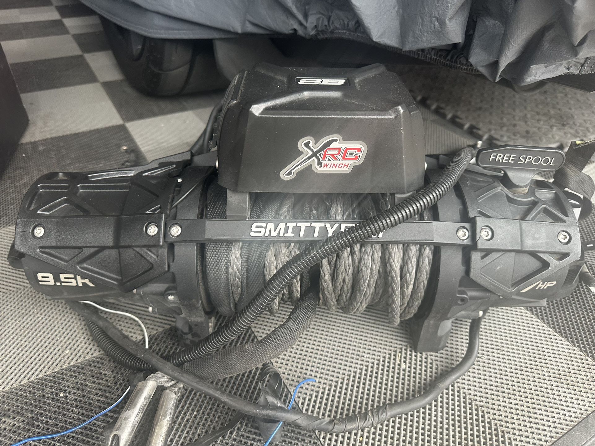 Smitty Built Xrc 9500 Pound Tow Winch And Shakel