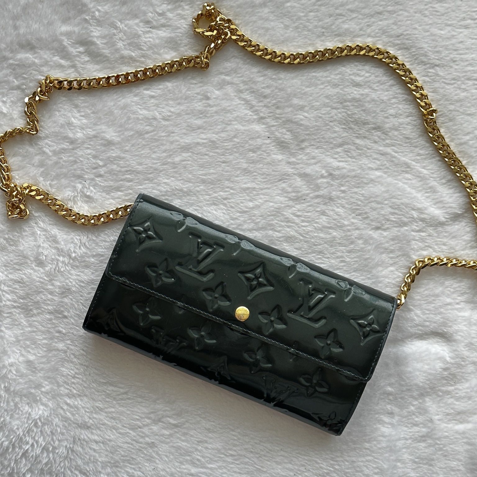 Louis Vuitton sarah wallet magenta vernis leather authentic