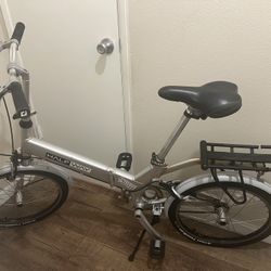 Giant Half Way Foldable Bike 