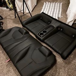 INFINITI Q60 - Black Interior (VQ)