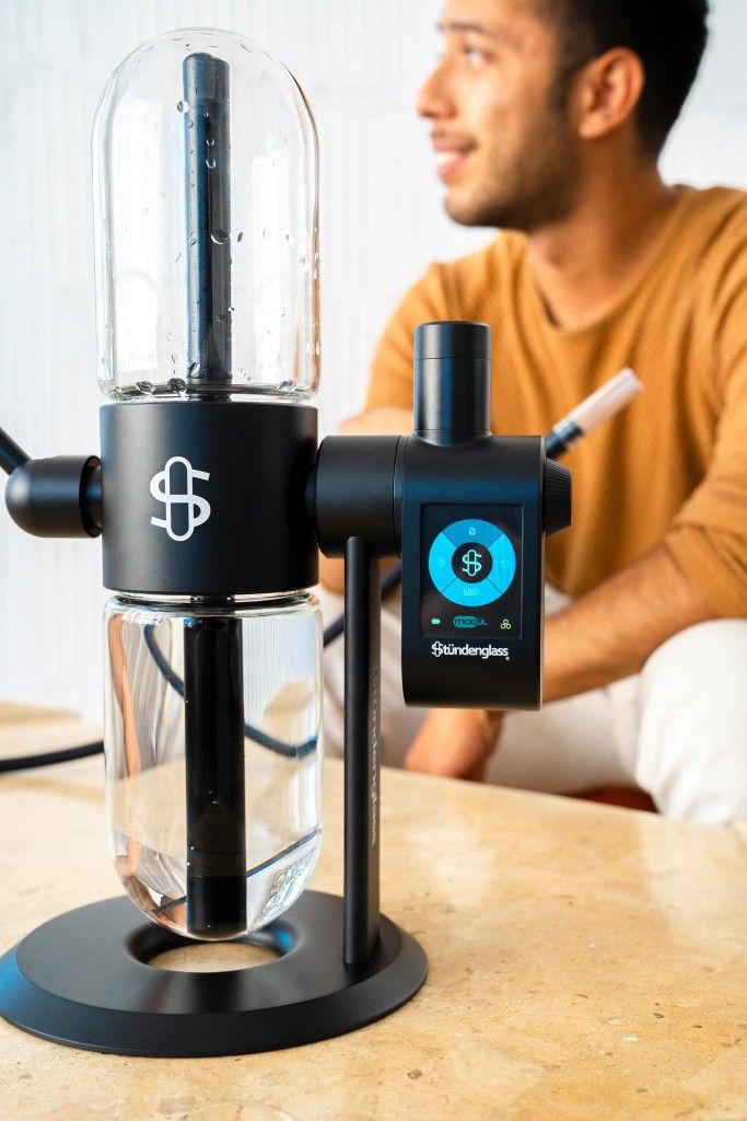 StudenGlass gravity bomb