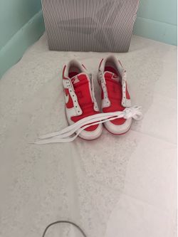 Nike Men’s Red/White low Top Lace-Up Athletic Sneakers for Casual Activewear
