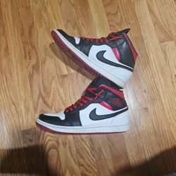 Jordan 1 Mens Size 11