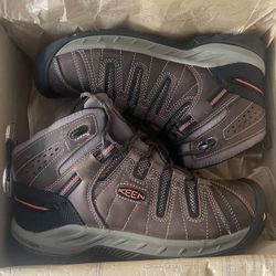 Keen Flint II Mid Soft Toe Size 11EE