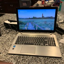 Toshiba laptop i7 12gb ram 1tb storage