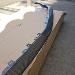 Carbon fiber front lip splitter