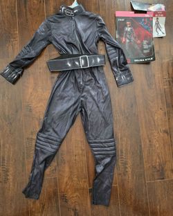 Girls costume