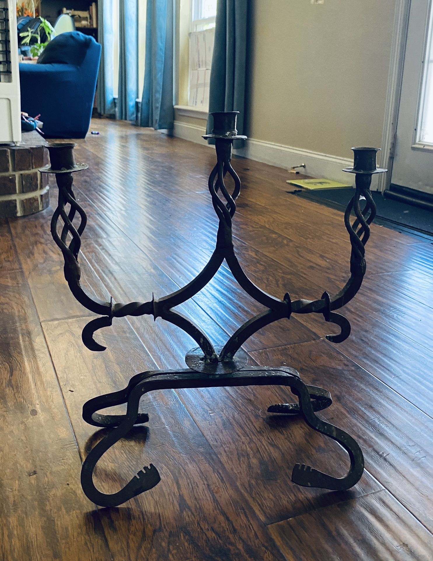 WROUGHT IRON RUST COLOR ARTE DE MEXICO CANDELABRA/CANDLE HOLDER 