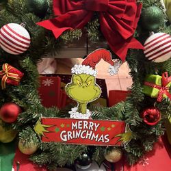 Grinch Wreath
