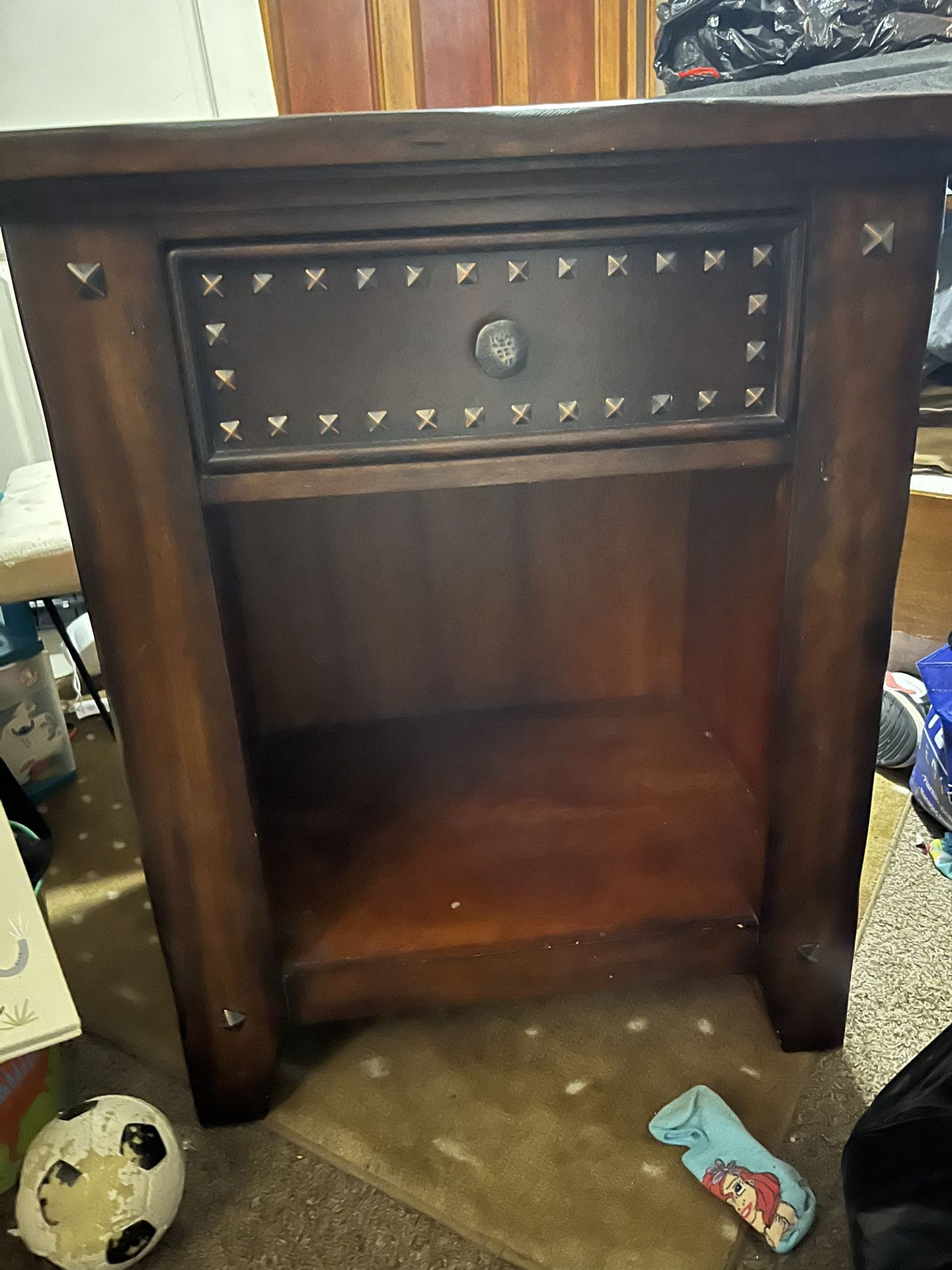 Entertainment Center And End Table