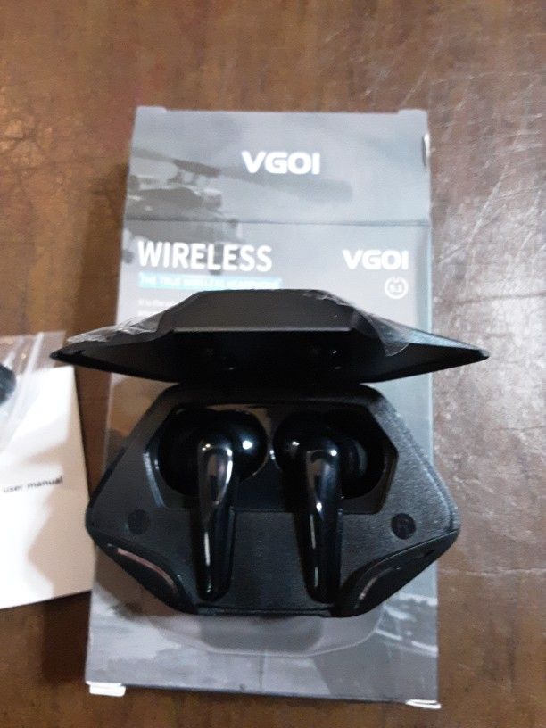 Wireless Gaming Earbuds