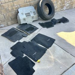 2018 4Runner Mats Under plate & Spare Tire