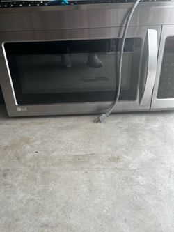 LG Stainless Steel Countertop Microwave