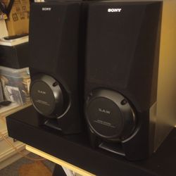 Sony  SS-XB4V speakers