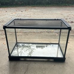 10 Gallon Sliding Lid With Twist Lock Reptile/Fish Tank