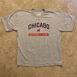 Chicago Cubs Men’s Nike T-Shirt - Size Large