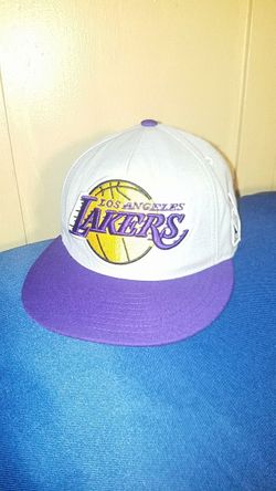 Lakers Mitchell and Ness fitted hat