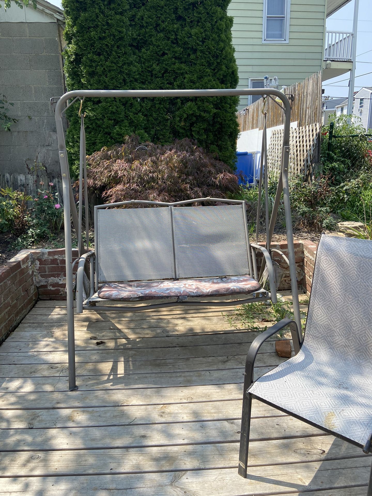 Glider Swing Pickup Lebanon