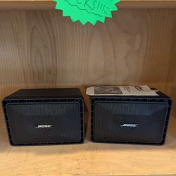 Bose Roommate II Powered Speakers