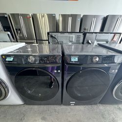 WASHER DRYER OPEN BOX Gas 