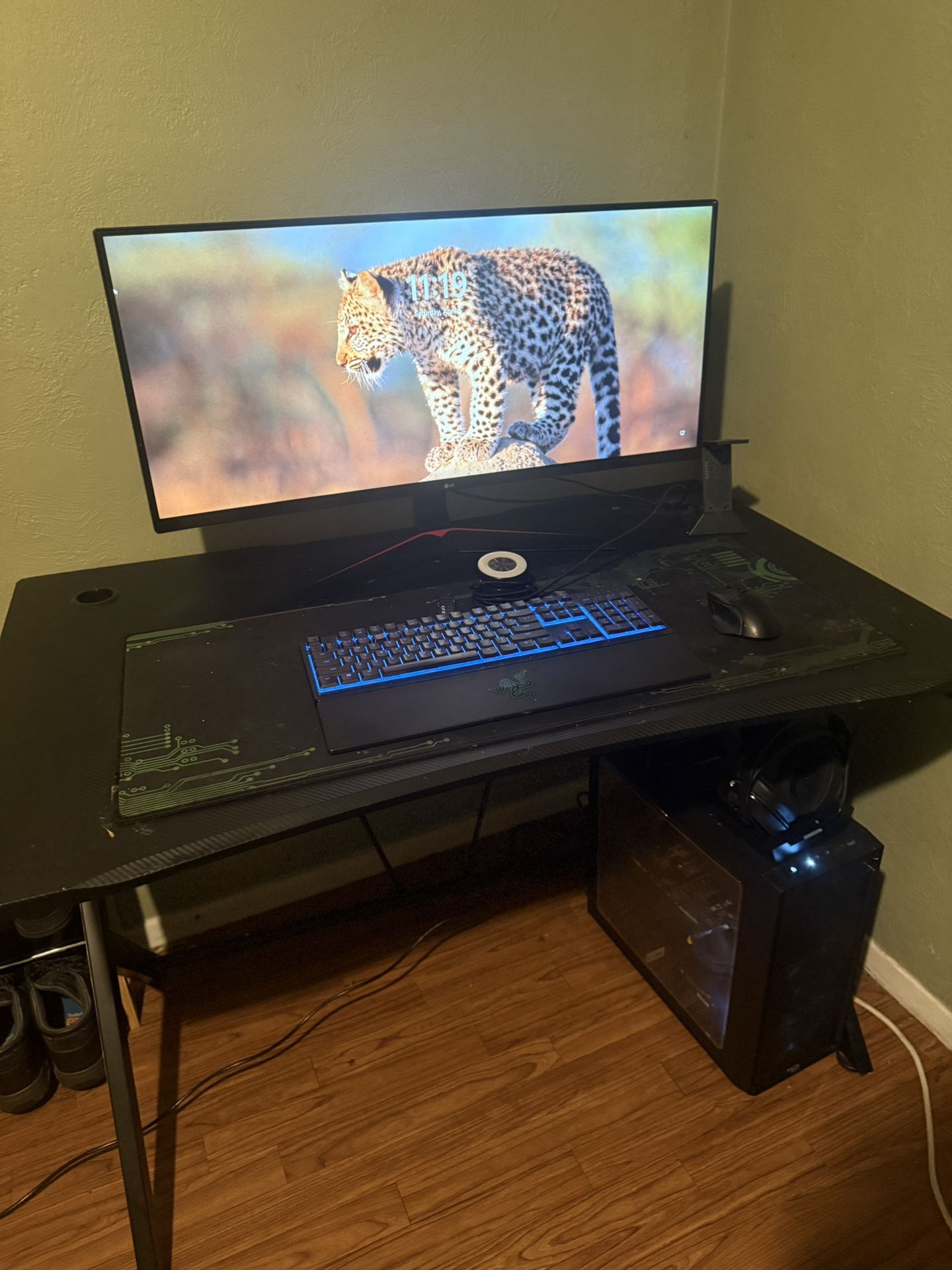 Gaming PC + Setup