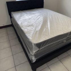NEW MATTRESS FULL SIZE PLUSH WITH BOX SPRING