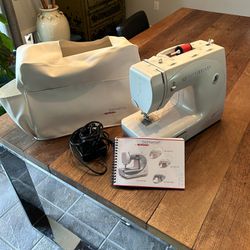 Bernette 90e Sewing Machine By Bernina