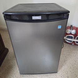 Danby Designer Stainless Mini Fridge 