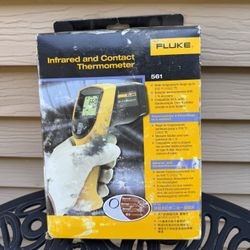 Fluke Infrared and Contact Thermometer 