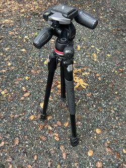 Manfrotto 290 xtra tripod with mh804-3wus head