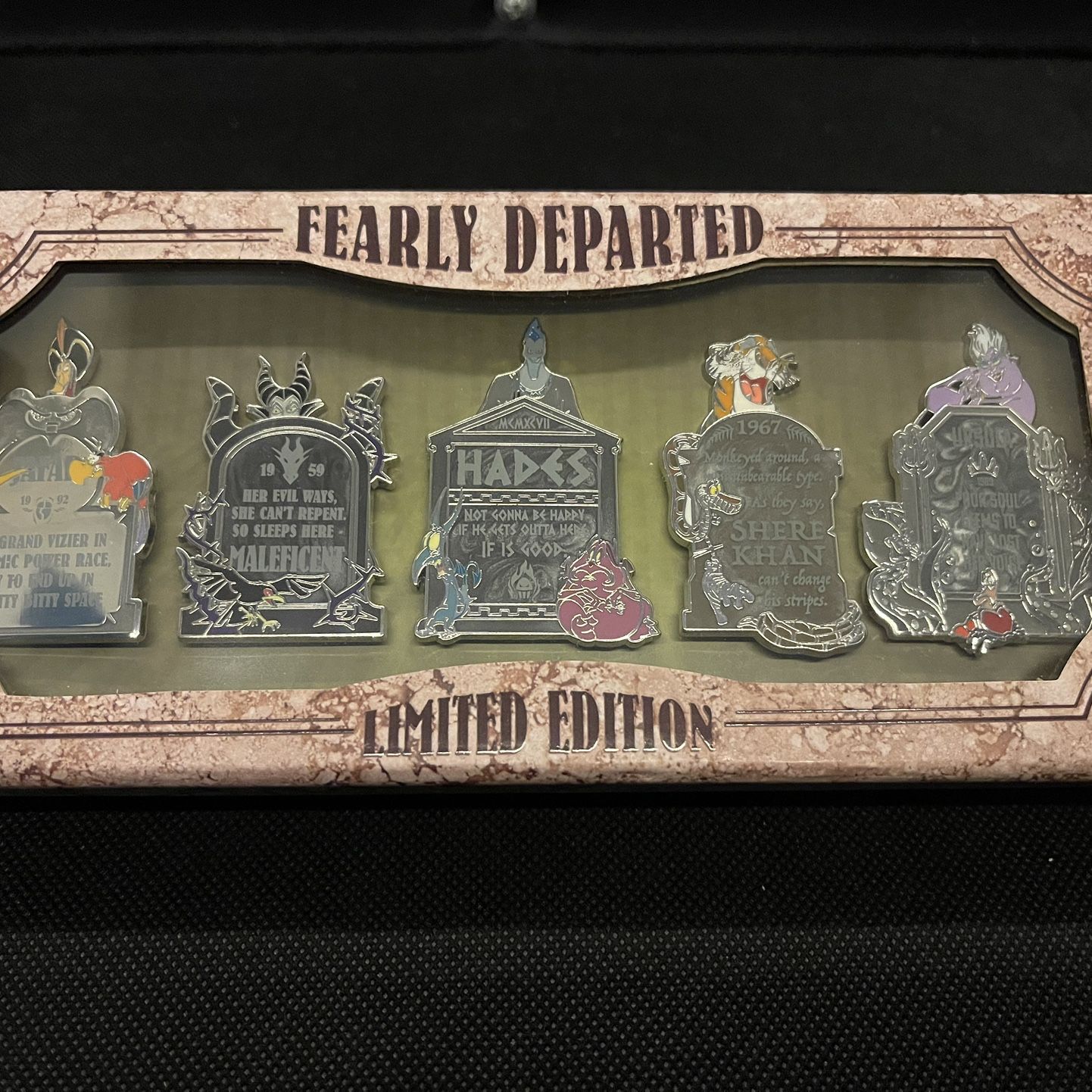 Disney Pins: Fearly Departed Box Set LE 2000