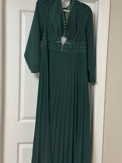 Emerald Green Pearl Embellished Maxi Dress