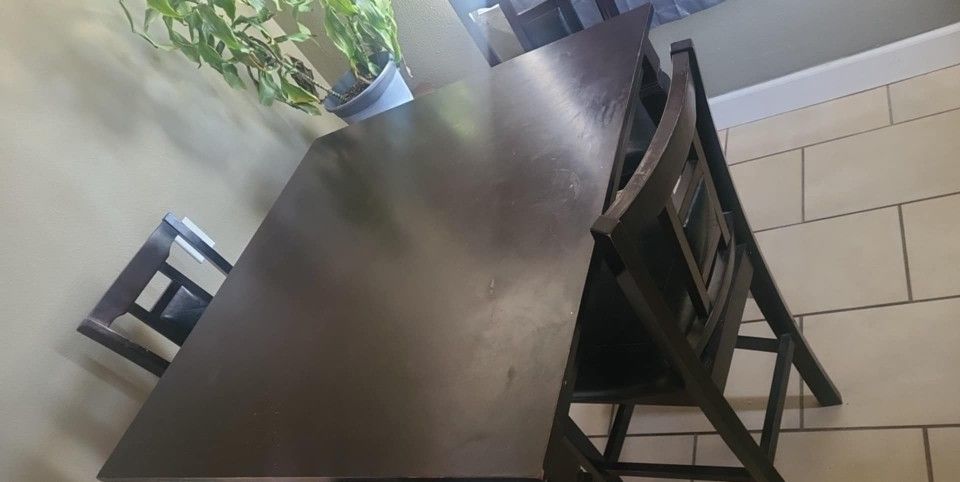 High Dinning Table