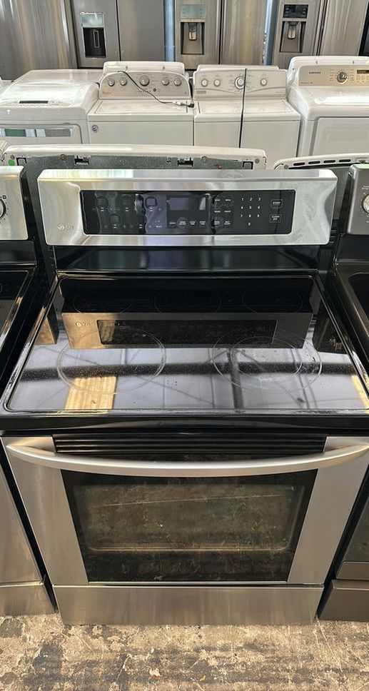 LG Stainless Electric Range SmoothTop