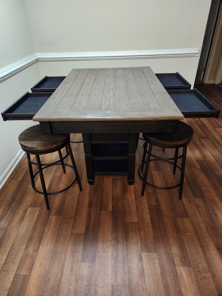 Dining Table & Stools