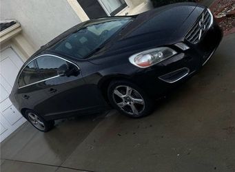 Volvo 2013 S60 T5