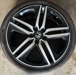 One (1) single Honda accord 19” rim OEM wheel Tire civic si