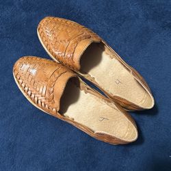 Woman Leather shoe