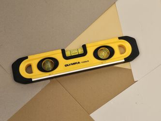 Olympia Tools Torpedo Level Magnetic 9" 3-Vial Hand Level