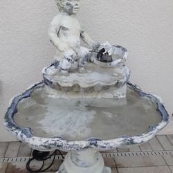 Vintage Concrete 3 Piece Water Fountain In Weeki Wachee Spring Hill