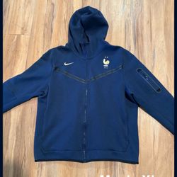 France Nike Tech