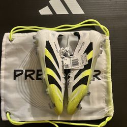 Adidas Predator Elite FG  Size 10.5
